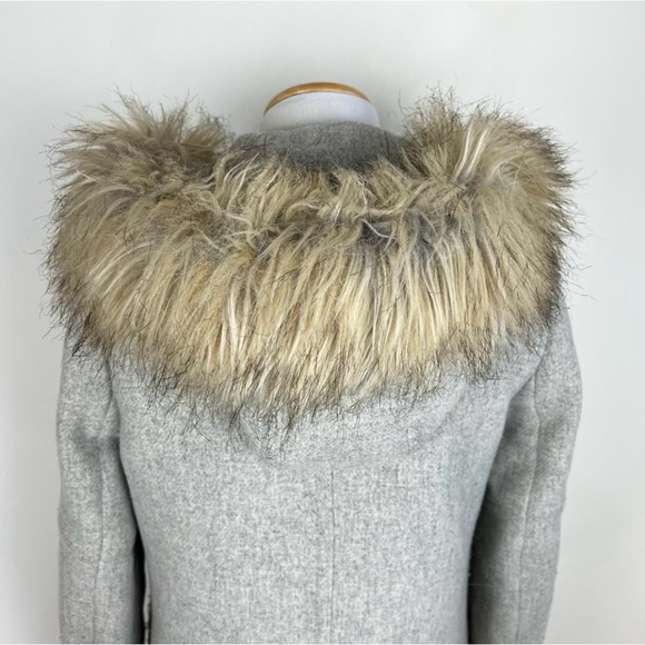 J. Crew Chateau Parka in Italian stadium-cloth wool Gray Coat Fur Hood Size 0 - Picture 6 of 8